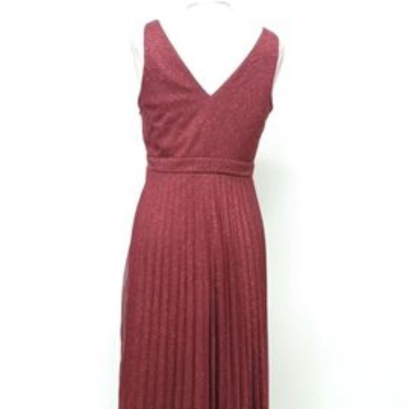 Laura Petites Long Sleeveless Burgundy Dress - Size 6 - Picture 5 of 8